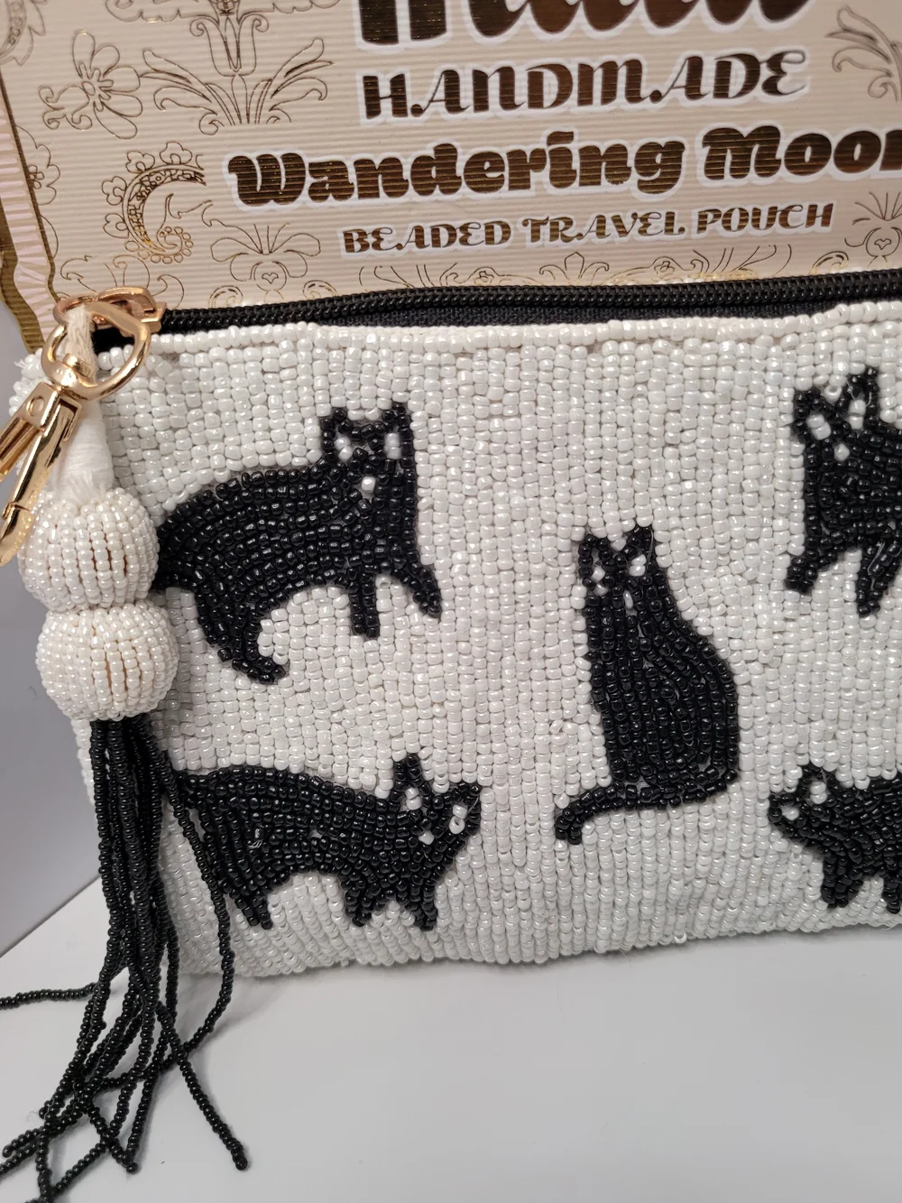 👉✨️ Made In India Handmade White Beaded Cat Wallet Pouch